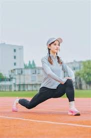 官方：拉齐奥签下阿贾克斯中场泰勒；据悉转会费1500万欧